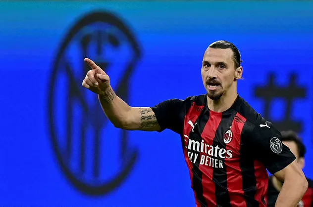 Milan, Zlatan Ibrahimovic'in sözleşmesi 1 yıl uzattı