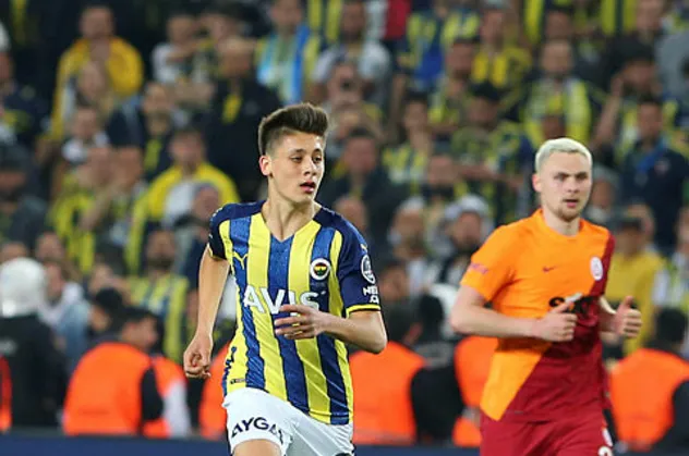 Fenerbahçe'nin genç ismi Arda Güler 224 dakikada yıldızları solladı