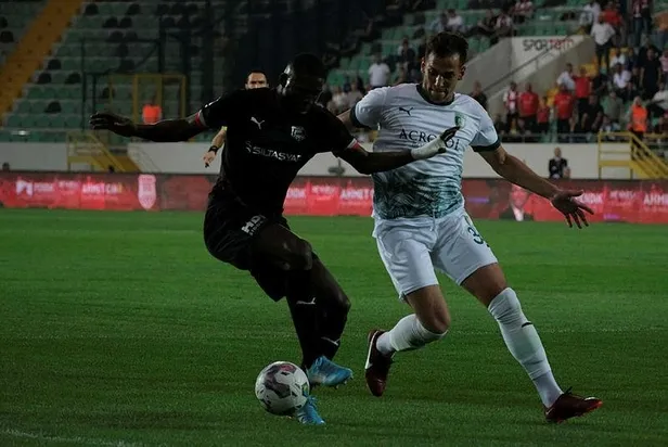 bodrumsporu-2-1-yenen-pendikspor-super-lige-yukseldi-1686251536422.jpeg Bodrumspor'u 2-1 yenen Pendikspor, Süper Lig'e yükseldi! İlk tebrik Başkan Erdoğan'dan-2