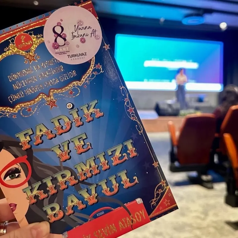 fadik-sevin-atasoydan-kadinlara-ilham-kendimizin-farkina-varalim-1773294568029.jpg Fadik Sevin Atasoy'dan kadınlara ilham: “Kendimizin farkına varalım”-3