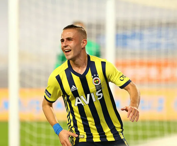 1623836683707.jpg Pelkas'a İtalya'dan bir talip daha! Fenerbahçe bonservisini belirledi-5