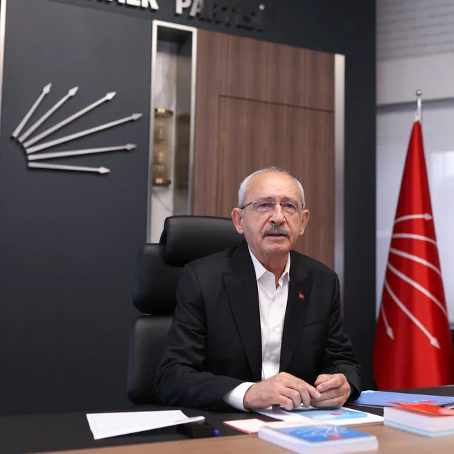 Kemal Kılıçdaroğluna isyan büyüyor! Ulusal Birlik Hareketi bildiri yayınladı: CHP sizinle bir saat dahi yürüyemez