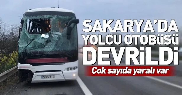 Sakarya’da yolcu otobüsü devrildi! Çok sayıda yaralı var
