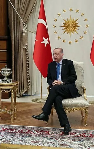 Başkan Recep Tayyip Erdoğan BBVA Yönetim Kurulu Başkanı'nı kabul etti