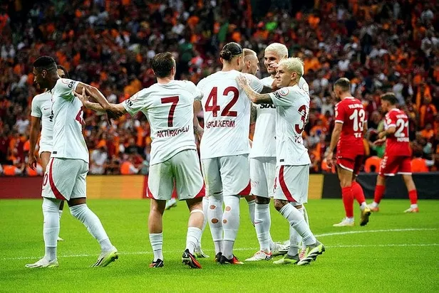 galatasaray-samsunspor-i-canli-anlatim-1694890119827.jpeg