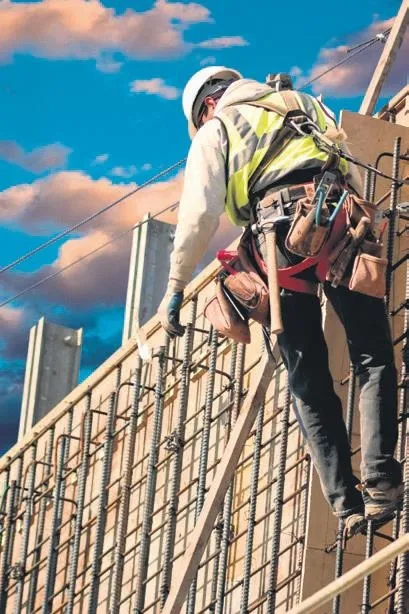 kredili-evin-borcu-sigortadan-konutlarin-odemesi-devam-edecek-mi-sorumluluk-kimde-1676942998011.jpeg Kredili evin borcu sigortadan! Konutların ödemesi devam edecek mi? Sorumluluk kimde?-2