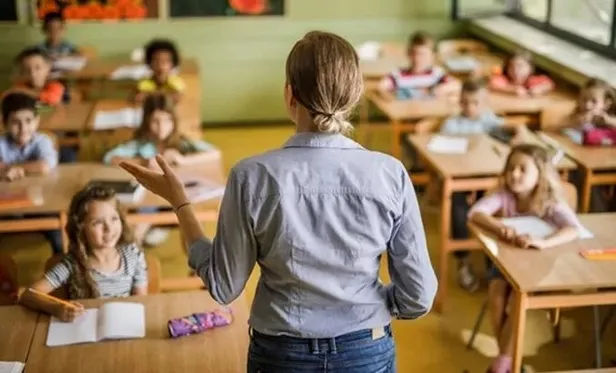 okullar-ne-zaman-acilacak-2-donem-deprem-sonrasi-il-il-okullarin-acilacagi-tarihler-2023-okullar-uzaktan-egiti-1677392180926.jpeg Okullar ne zaman açılacak 2. dönem deprem sonrası? İL İL okulların açılacağı tarihler 2023! Okullar uzaktan eğitim mi olacak?-5