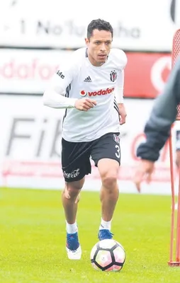 Yönetimin kulağı Adriano’da