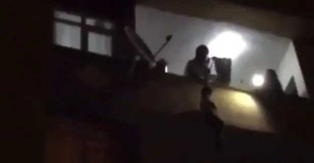 İstanbul’da korku dolu anlar! Beline çarşaf bağladıkları çocuğu üçüncü kattan sarkıttılar