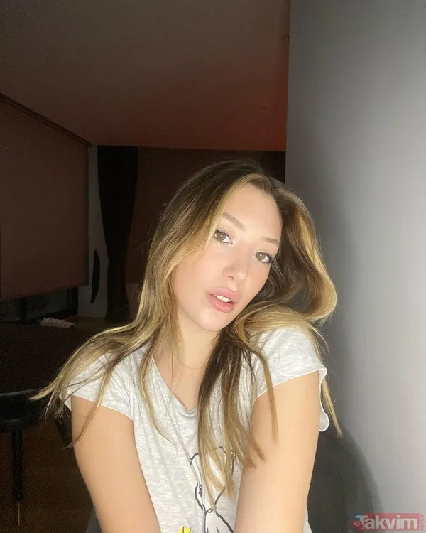 "Fişimi çekin" diyen Mehmet Ali Erbil estetik yaptırdı! Gençleşmeyi kafayı koyan kızı Yasmin Erbil'in sözlerine aldırış etmeyen Mali... - 17