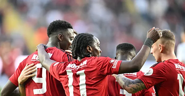 Burak Yılmaz'ın yükselişi sürüyor! Gaziantep FK - Antalyaspor: 3-2 | MAÇ SONUCU