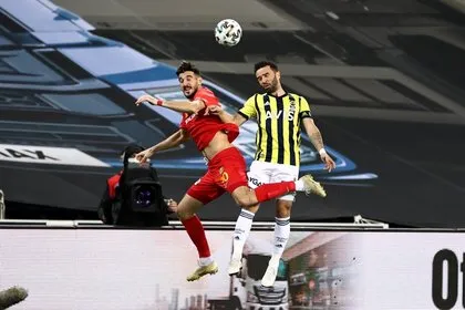 Fenerbahçe - Yeni Malatyaspor maçı sonrası Erol Bulut’a çok sert eleştiri! Bu işten anlamıyor