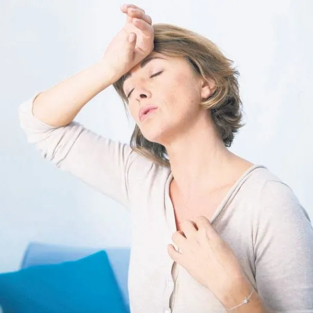 Büyük göbek menopoz demek