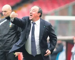 Napoli’yi korku sardı