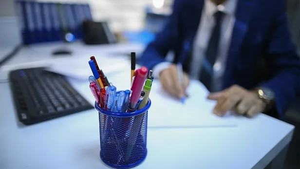 ticaret-bakanligi-bilisim-personel-alimi-yapacak-ticaret-bakanligi-ilani-basvuru-sartlari-nelerdir-1580223218383.jpg Ticaret Bakanlığı bilişim personel alımı yapacak! Ticaret Bakanlığı ilanı başvuru şartları nelerdir?-2