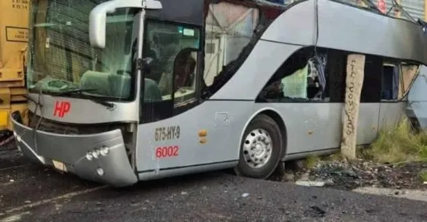 Meksika'da katliam gibi kaza: 8 ölü 45 yaralı