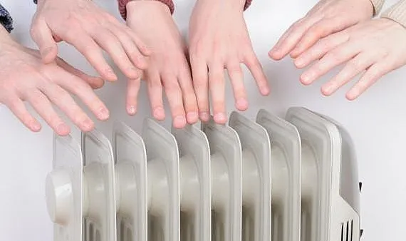 Açıklıyoruz: Kimse bilmiyordu! Penceredeki bu özellik soğuk havayı şıp diye kesiyor. Kışın evinizi hamam gibi yapacak yöntem-7