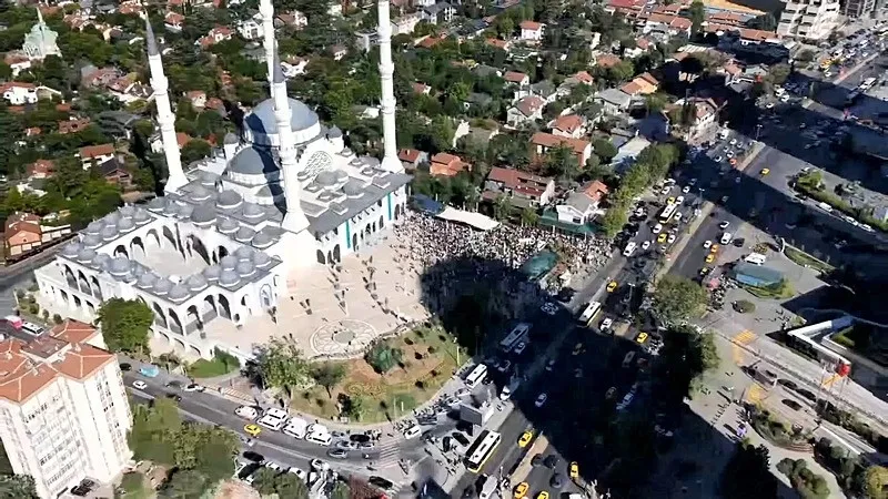 kadir-inanirin-bilinm-1782659263530.jpeg Kadir İnanır'ın duygusal vasiyeti: 2014 yılında gerçekleştirmiş-2