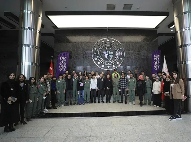 nobel-odullu-bilim-insani-prof-dr-aziz-sancar-bilimi-turkiyede-ogrendim-1645195896169.jpeg Nobel ödüllü bilim insanı Prof. Dr. Aziz Sancar: TEKNOFEST’te gördüklerim beni çok mutlu etti-1