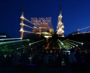 Ramazan ayı ne zaman bitiyor? Arefe günü ne zaman? 2019 Ramazan Bayramı hangi gün?