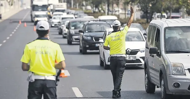 Trafikte yeni dönem başlıyor! Cezalar katlanıyor.. Hız ihlaline ehliyet ve hapis yolu açılıyor