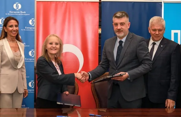 bursa-avrupanin-yesil-sehirler-aginda-cinarcik-suyu-icin-finans-tamam-sira-imalatta-1687633566628.jpeg Bursa, Avrupa’nın ‘Yeşil Şehirler Ağı’nda: Çınarcık suyu için finans tamam sıra imalatta-2