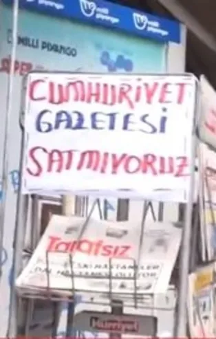 Skandal yazı sonrası Batman'da Cumhuriyet'e boykot! Standlara bu yazıları astılar