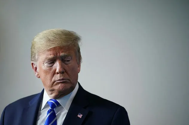 ABD Başkanı Donald Trump'tan Kovid-19 tedavisi için "ışın ya da dezenfektan enjektesi" önerisi