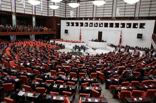 Son dakika: İçişleri Bakanlığına ilişkin yeni düzenlemeler teklifi TBMM Genel Kurulunda kabul edildi