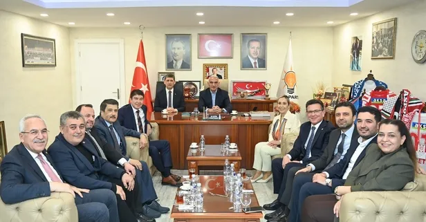 Bakan Ersoy Antalya'dan duyurdu: Turizmde 65 milyar dolarlık dev gelir hedefi!