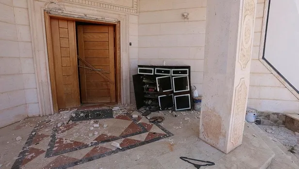 Libyalılar, darbeci Hafter milislerinin tuzakladığı patlayıcılardan temizlenen evlerine kavuşuyor-4