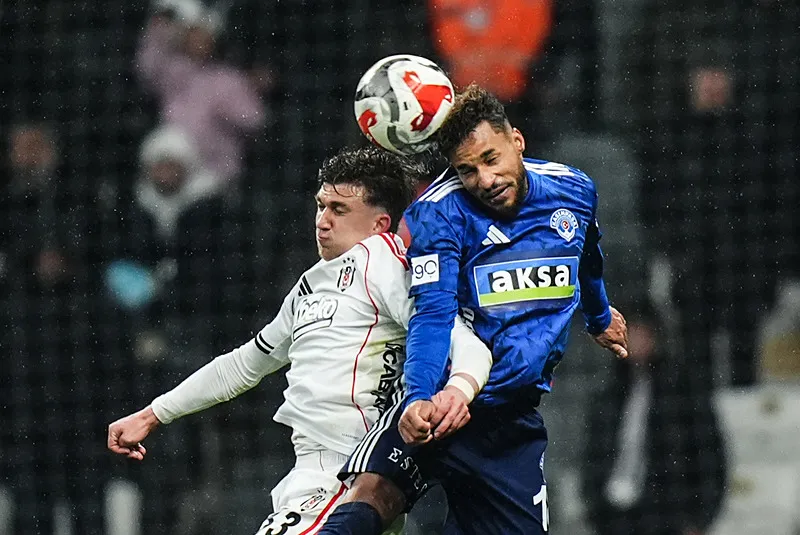 Spor yazarları Beşiktaş - Kasımpaşa maçını değerlendirdi: 'Bayram şekeri' yorumu - 3