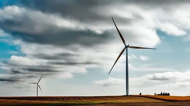 yenilenebilir-enerjide-salgina-ragmen-rekor-buyume-1604990054609.jpg Yenilenebilir enerjide salgına rağmen rekor büyüme! Kurallar yeniden yazılıyor...-3