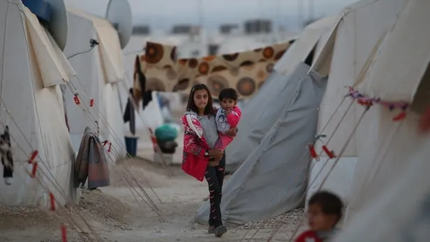 Türkiye'den 502 bin sığınmacı gönüllü olarak ülkesine döndü-4