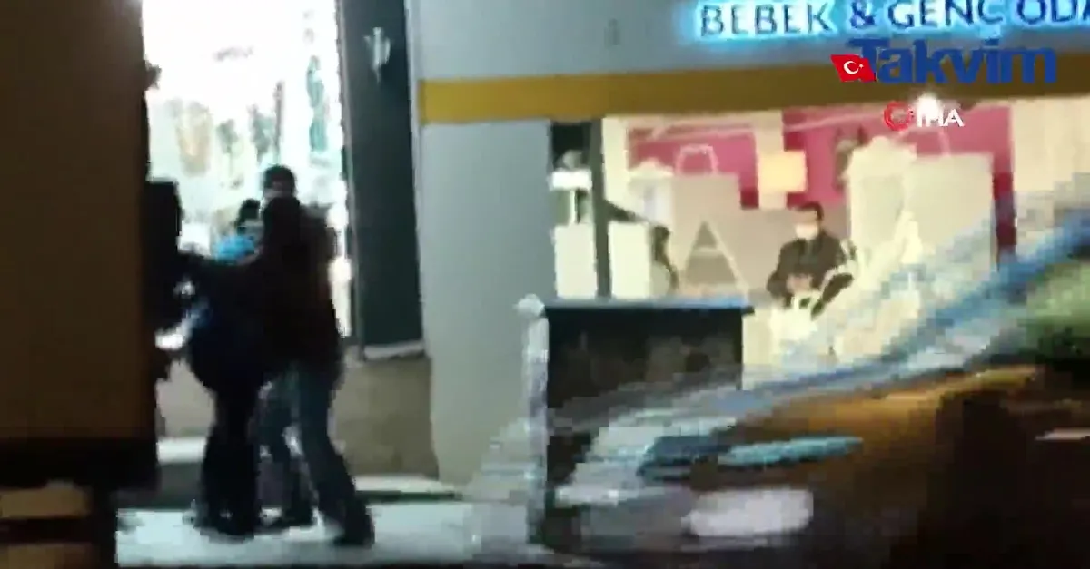 Yumrukların havada uçuştuğu kavga kamerada