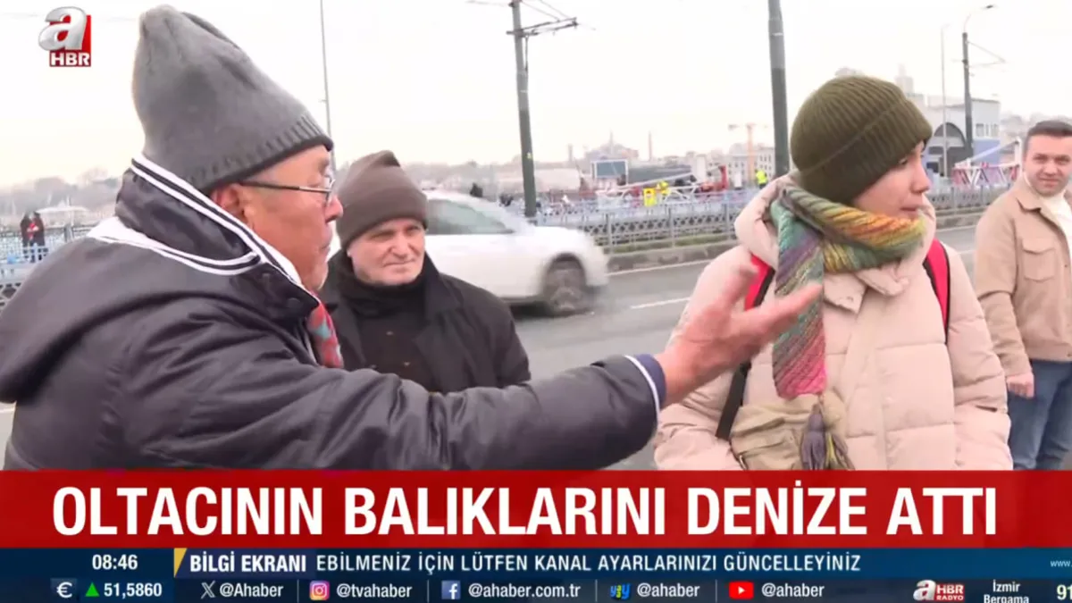 Balık dolu kovayı Galata Köprüsü’nden denize boşalttı: Ben veganım deyip kaçtı