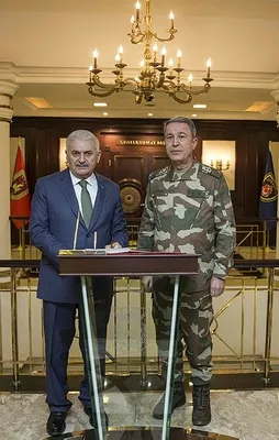 Başbakan Yıldırım Genelkurmay karargahında