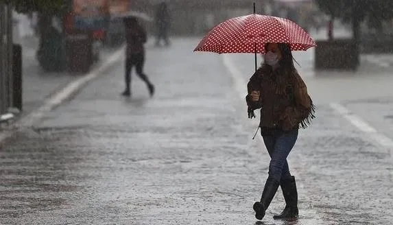 hava-durumu-i-meteoroloji-cok-sayida-kentler-icin-alarm-verdi-gok-gurultulu-saganak-yagisa-dikkat-1694110029342.jpeg HAVA DURUMU I Meteoroloji çok sayıda kent için alarm verdi! Gök gürültülü sağanak yağışa dikkat: Ani sel, su baskını, yıldırım...-9