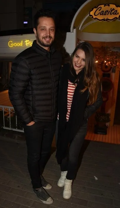 Aslı Enver eski sevgilisi Murat Boz'u stalklarken hiç yapmaması gerekeni yaptı ortalık karıştı! Aslı Enver-Murat Boz cephesinde neler oluyor?-4