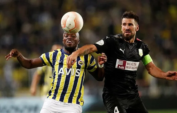 fenerbahce-evinde-aek-larnacayi-2-0la-devirdi-1665089921025.jpeg