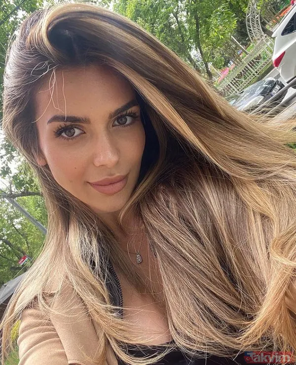 Kuzey Yıldızı'nın o ismi müstehcen sahnelerle ortalığı karıştırdı! Bir erkekle tutkulu şekilde öpüştü sonra da başka bir erkekle... Ekin Su Cülcüloğlu... - 13