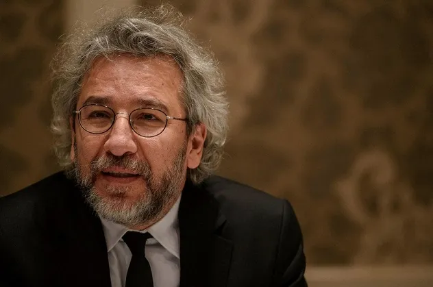 Son dakika: RTÜK, firari FETÖ'cü Can Dündar’ın illegal yayınlarını kapattırdı!