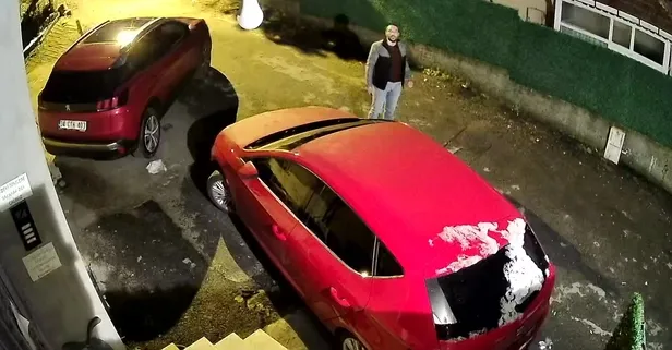 ‘Arabayı neden buraya park ettin’ deyip bıçakladı