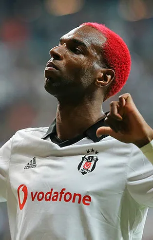 Ryan Babel gece yarısı paylaştı! Galatasaray taraftarı çıldırdı...
