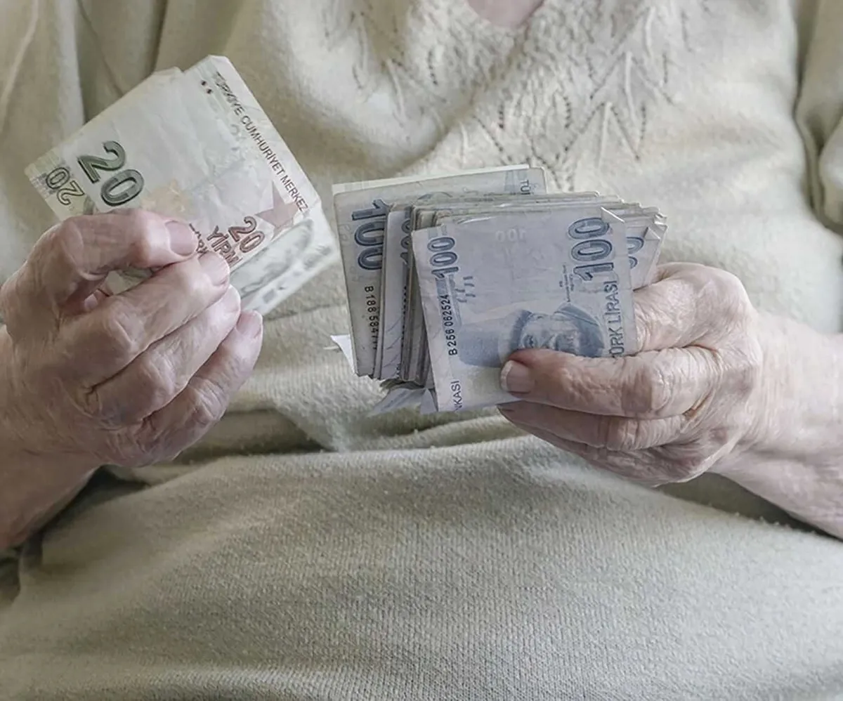 SSK ve Bağ-Kur emeklisinin Ocak 2027 zammında yeni hesap: Yüzde 9,97 ile maaşlar ne kadar olacak?-12