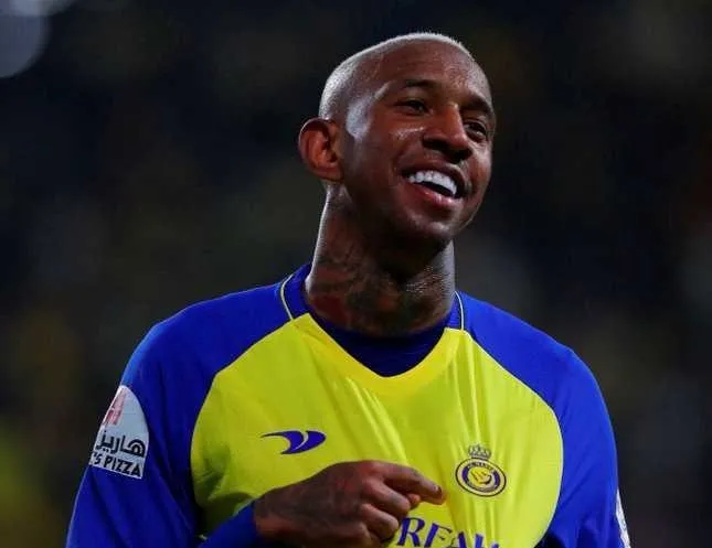 Talisca kadro dışı