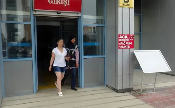 Burdur'da masaj salonundan çıkanlar polisi bile şoke etti-5