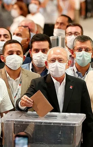 CHP’yi dizayn ettiler: İşte entrikalarla dolu kurultayın perde arkası
