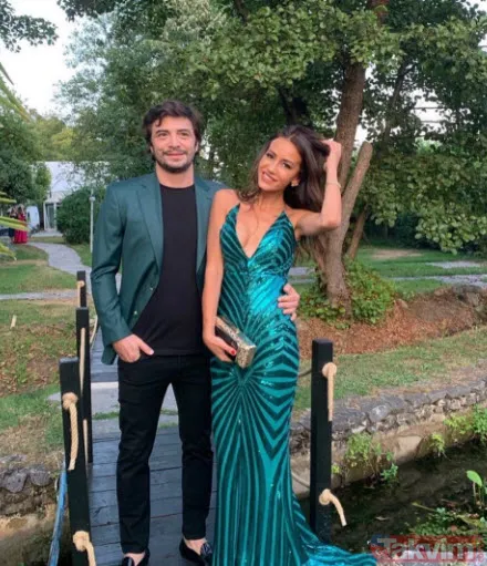 Arka Sokaklar'ın Zeliş'i Yüsra Geyik'in sevgilisi çıka çıka oyuncu Rıza Kocaoğlu çıktı! Aman Hüsnü Çoban duymasın - 23