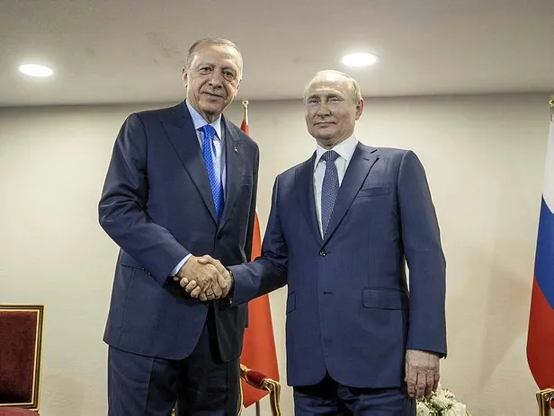 son-dakika-tahranda-ankara-moskova-zirvesi-baskan-erdogan-putin-ile-gorusuyor-1658249115275.jpeg Son dakika: Tahran'da Ankara - Moskova zirvesi! Başkan Erdoğan, Putin ile bir araya geldi-3
